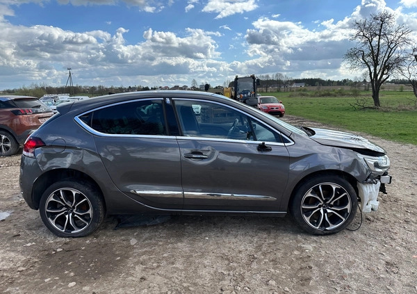 Citroen DS4 cena 21000 przebieg: 101947, rok produkcji 2017 z Puławy małe 232